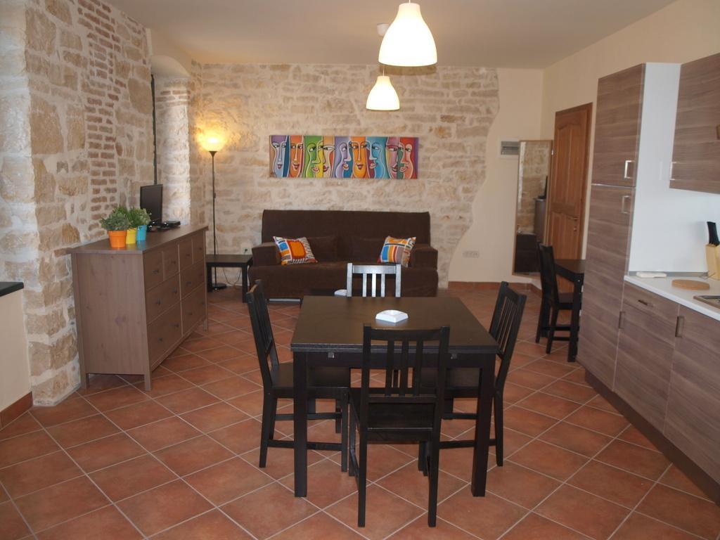 Rovinj'S Flowers Apartments Δωμάτιο φωτογραφία